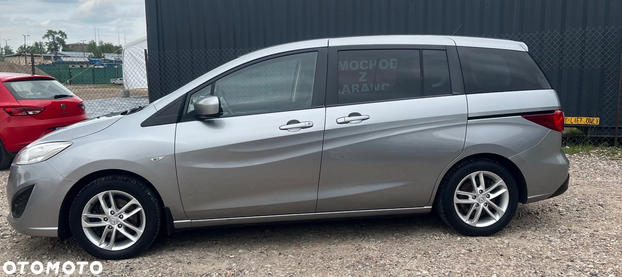 Mazda 5 - 4