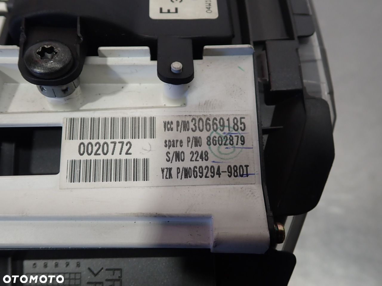 LICZNIK VOLVO S40 II 30710071 30669185 - 8