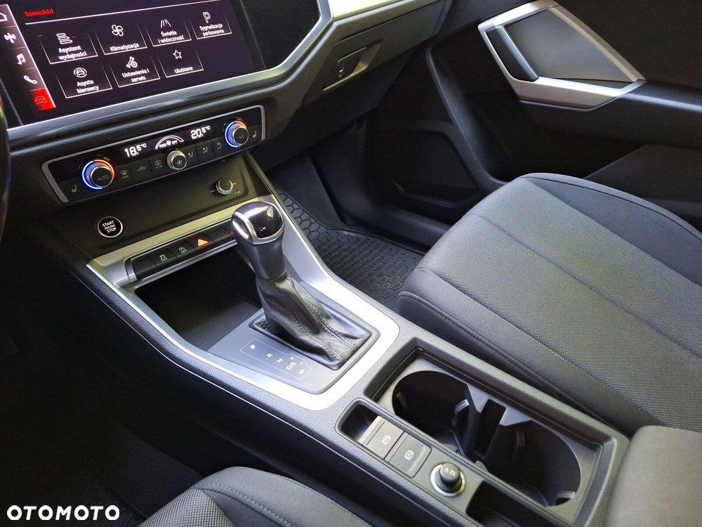 Audi Q3 35 TFSI S tronic - 21