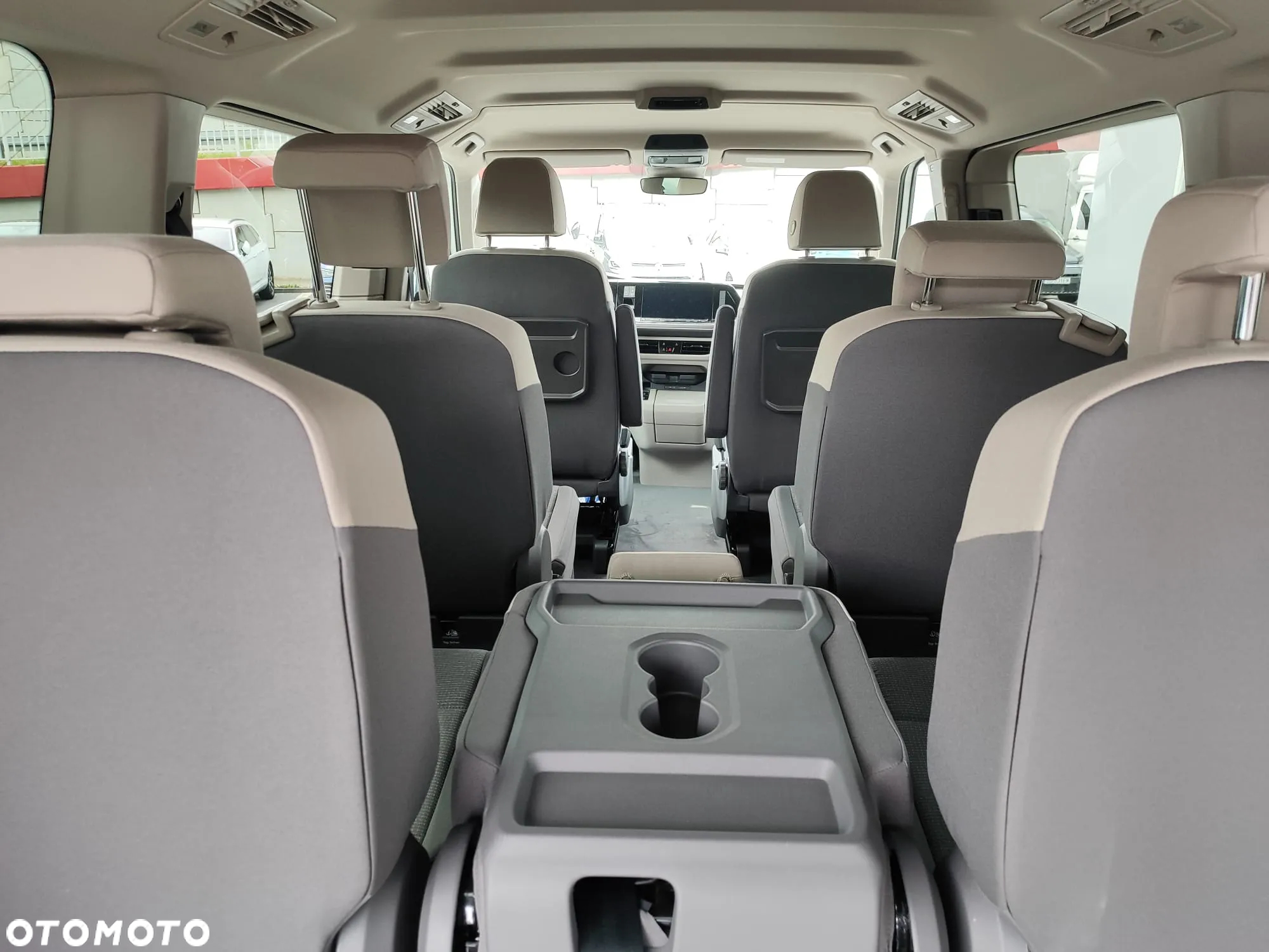 Volkswagen Multivan 2.0 TDI L2 Family DSG - 13