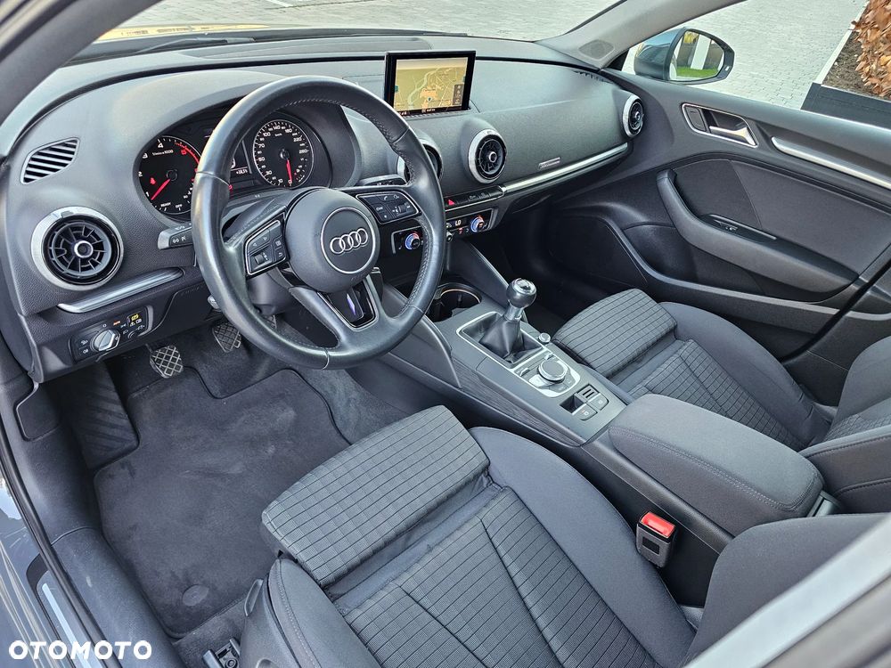 Audi A3 Limousine 1.6 TDI Sport - 13