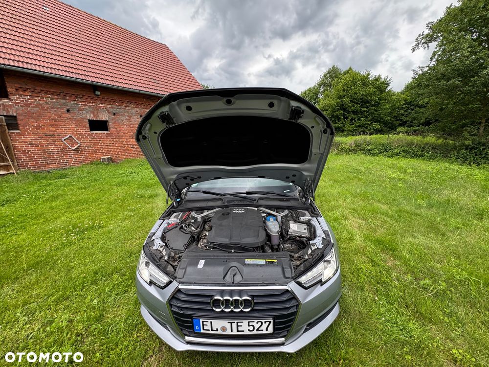 Audi A4 Avant 2.0 TDI DPF clean diesel Ambiente - 13