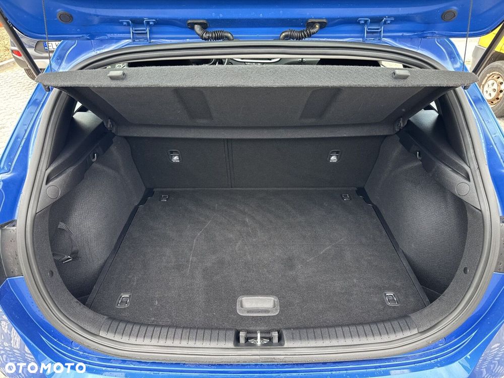 Kia Ceed 1.5 T-GDI M - 21