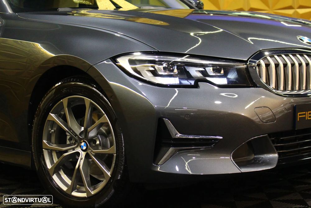 BMW 318 d Line Luxury Auto — photo 2