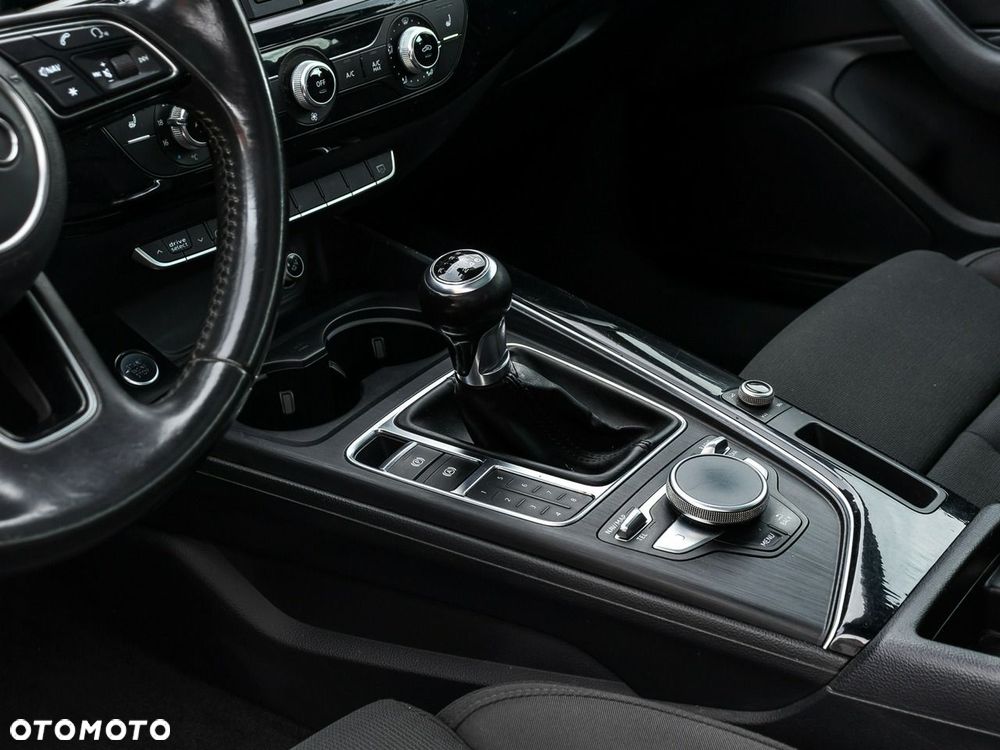 Audi A4 Avant 2.0 TDI Sport - 20
