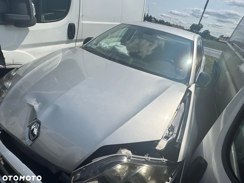 Renault Laguna 2010 poj. 2.0 DCi 140 KM Samochód cały na części - 2