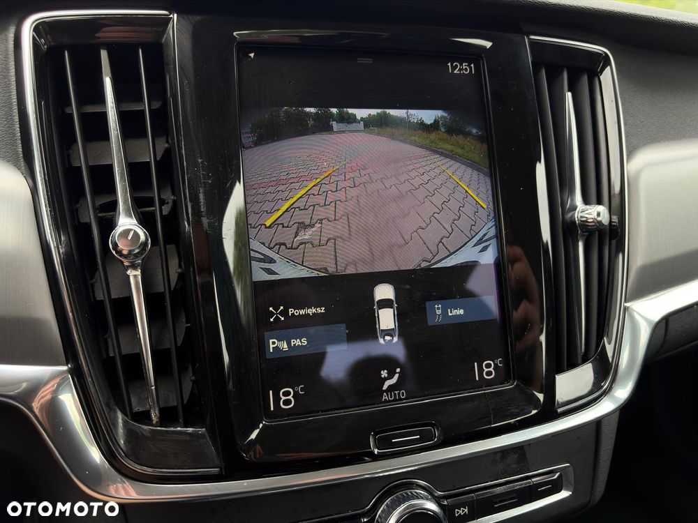 Volvo S90 D4 Momentum - 28