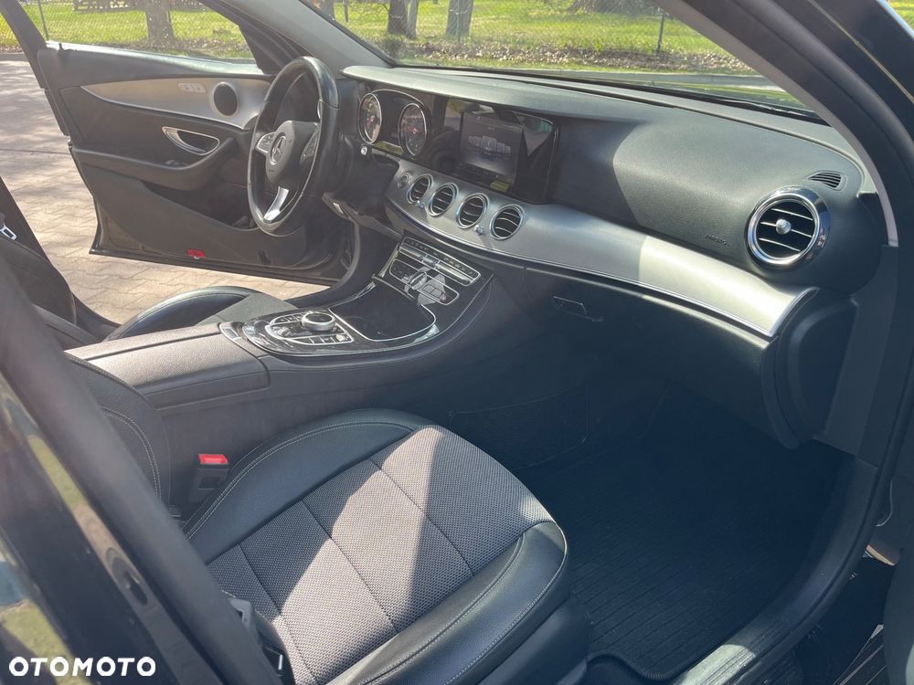 Mercedes-Benz Klasa E 220 d 9G-TRONIC Avantgarde - 14