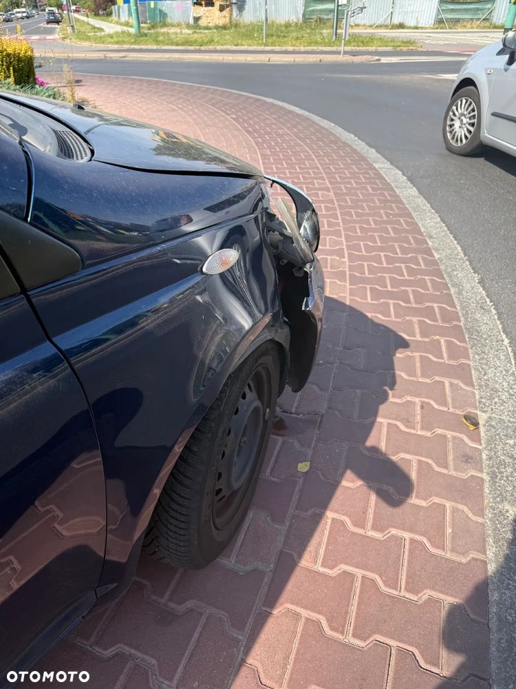 Toyota Yaris 1.0 Base - 3