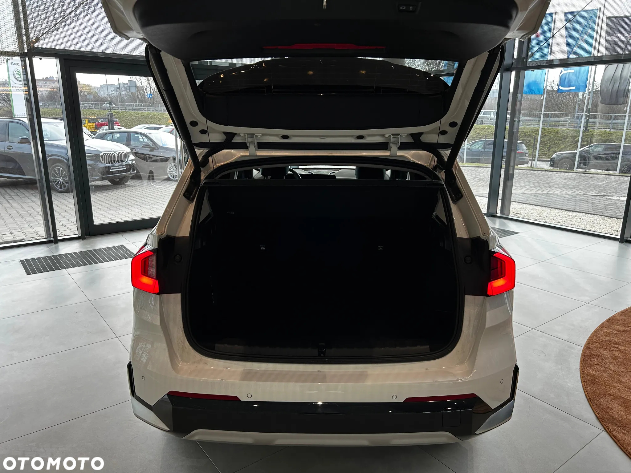 BMW X1 sDrive18i xLine - 26