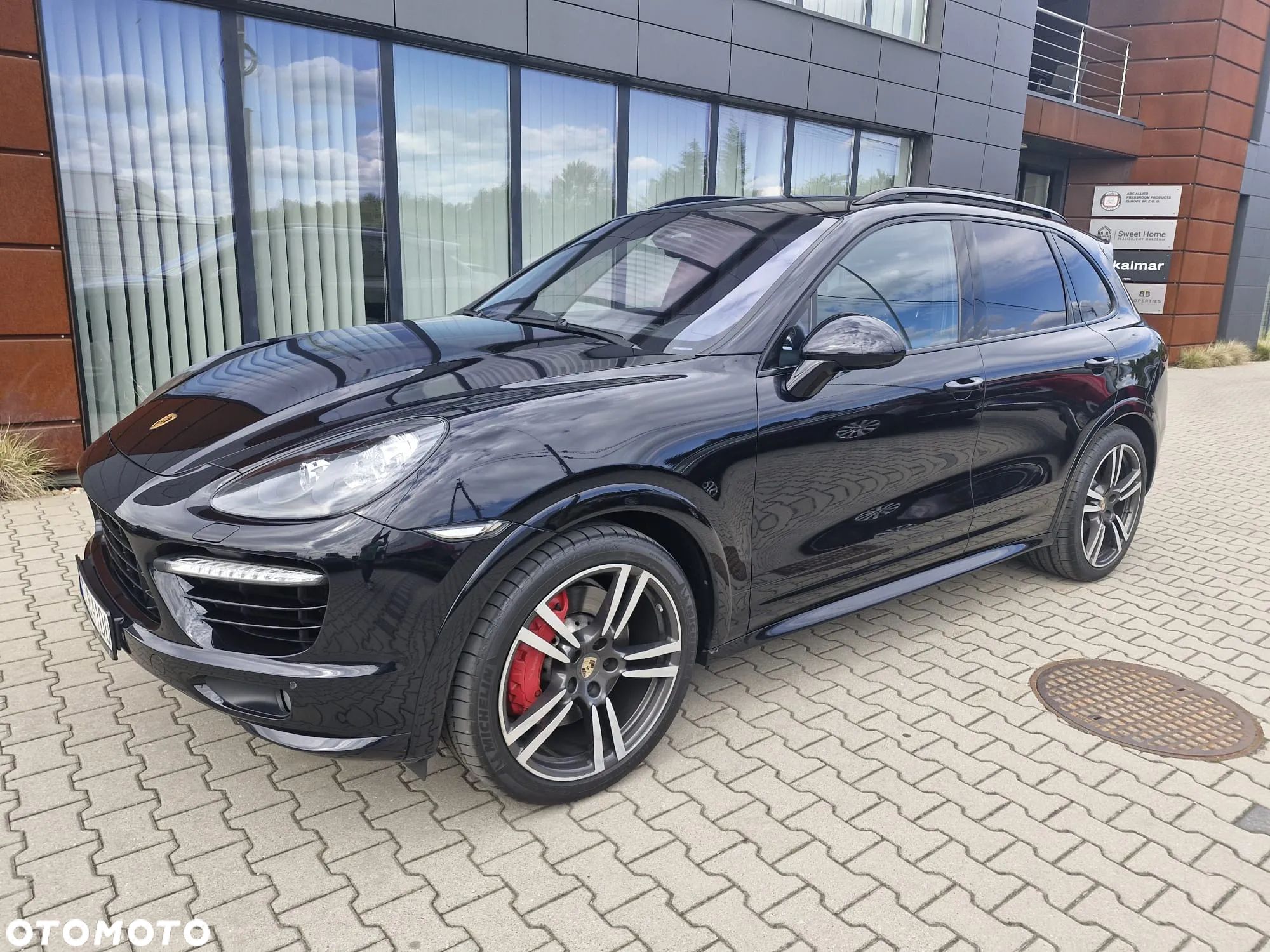 Porsche Cayenne Turbo - 1
