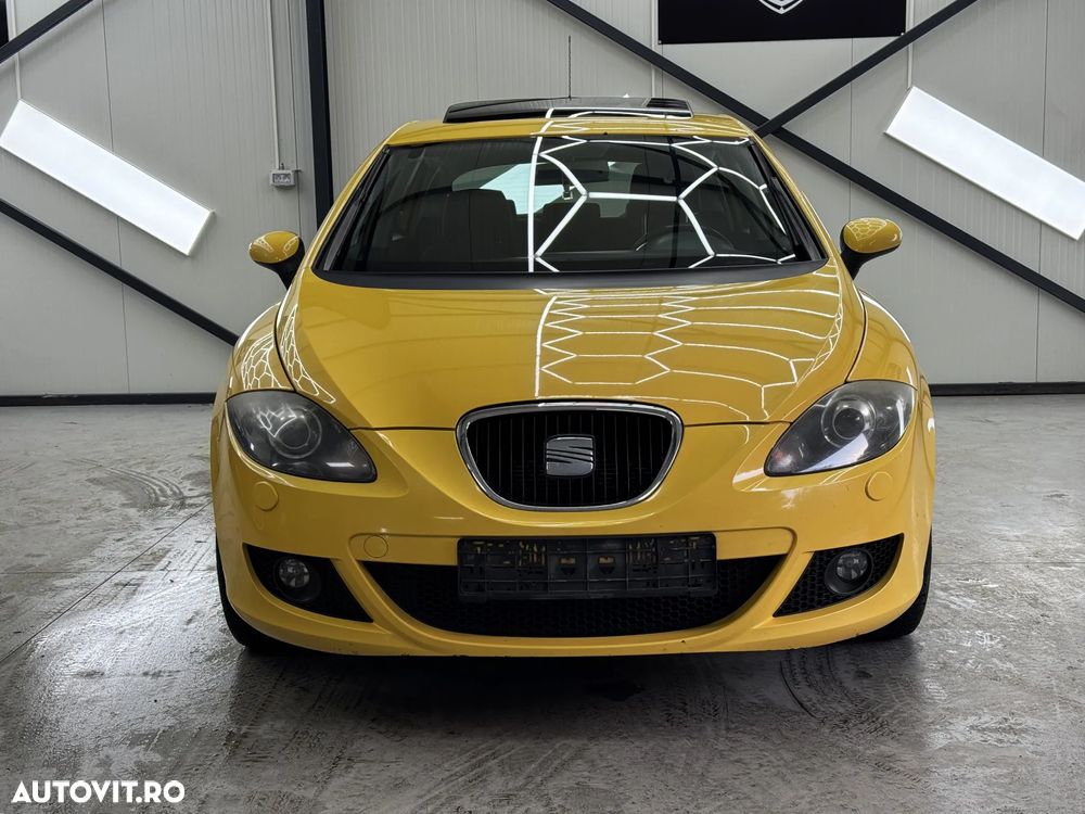 Seat Leon 2.0 TDI DPF DSG Sport - 2