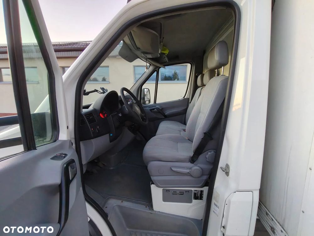 Volkswagen Crafter - 8