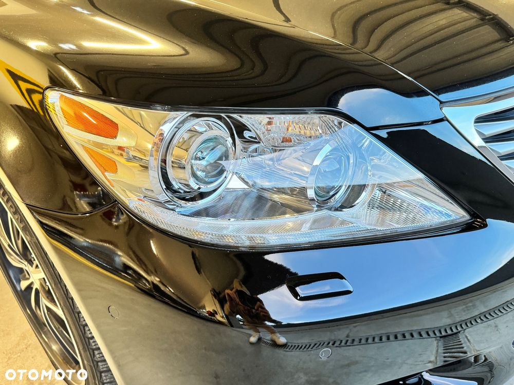 Lexus LS - 8