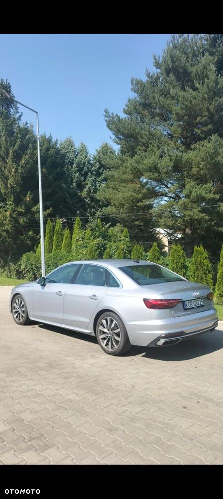 Audi A4 Limousine 40 TFSI quattro S tronic - 3