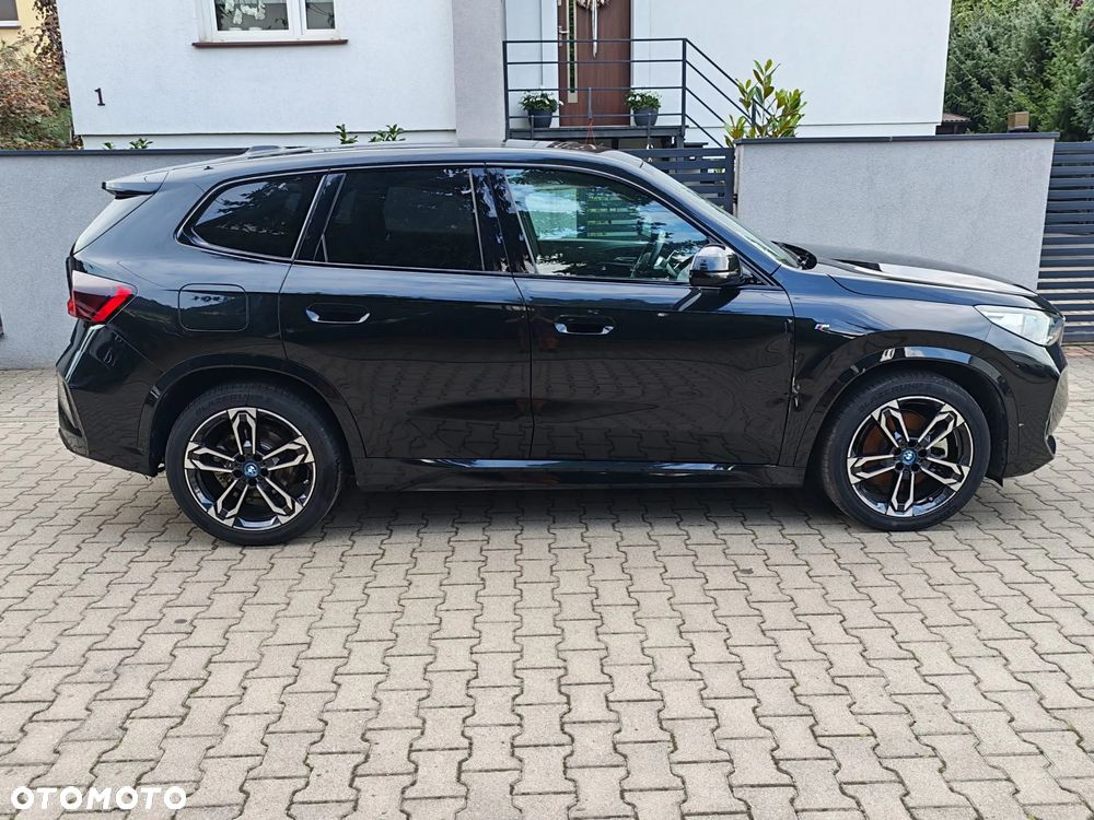 BMW iX1 xDrive30 66.5kWh M Sport - 2