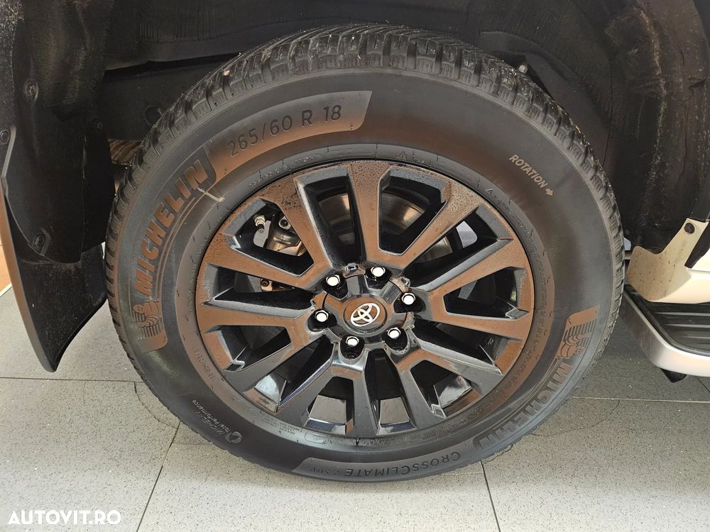 Toyota Land Cruiser 2.8l D-4D 204 CP A/T 7 locuri Luxury AVS Black - 6