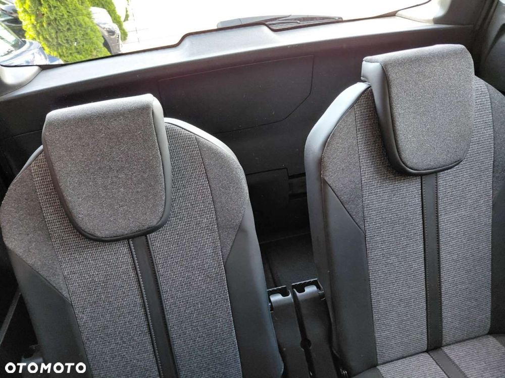 Peugeot 5008 - 20
