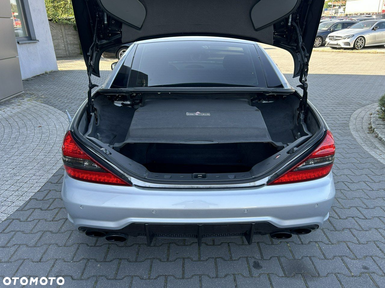 Mercedes-Benz SL - 12