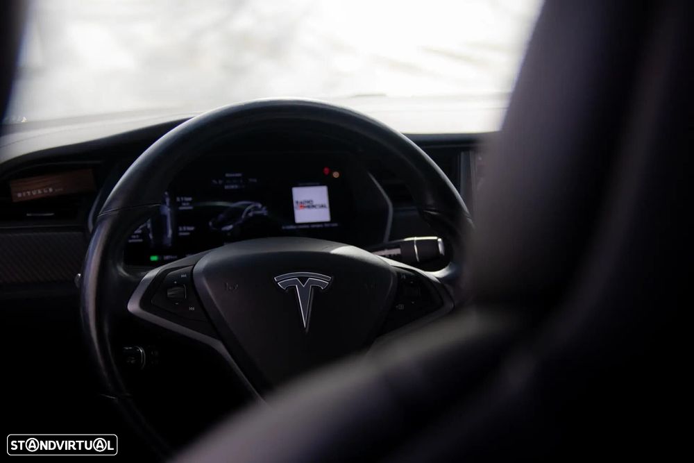 Tesla Model S 100D - 39
