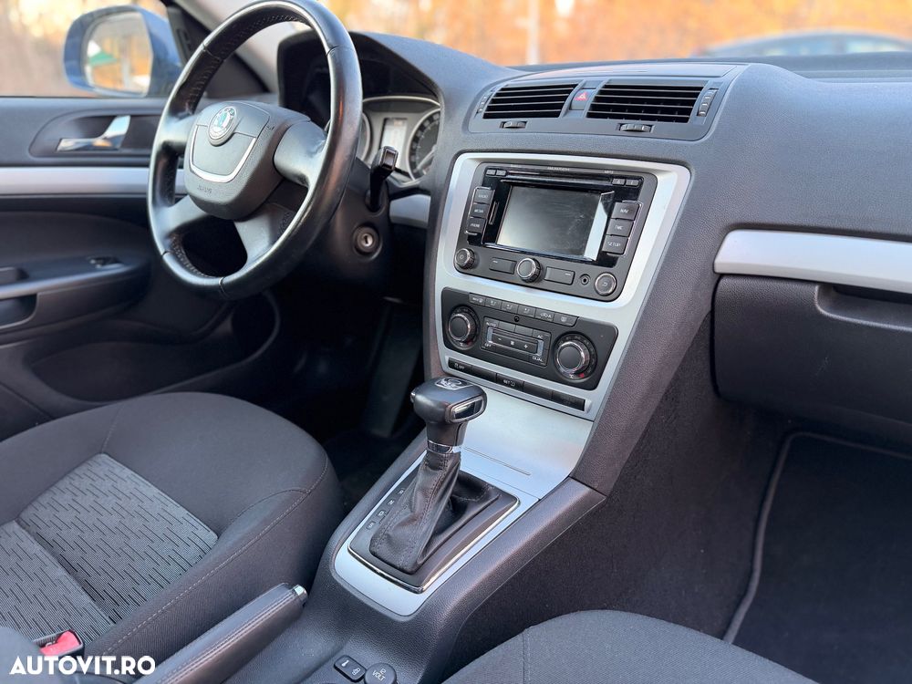 Skoda Octavia - 10