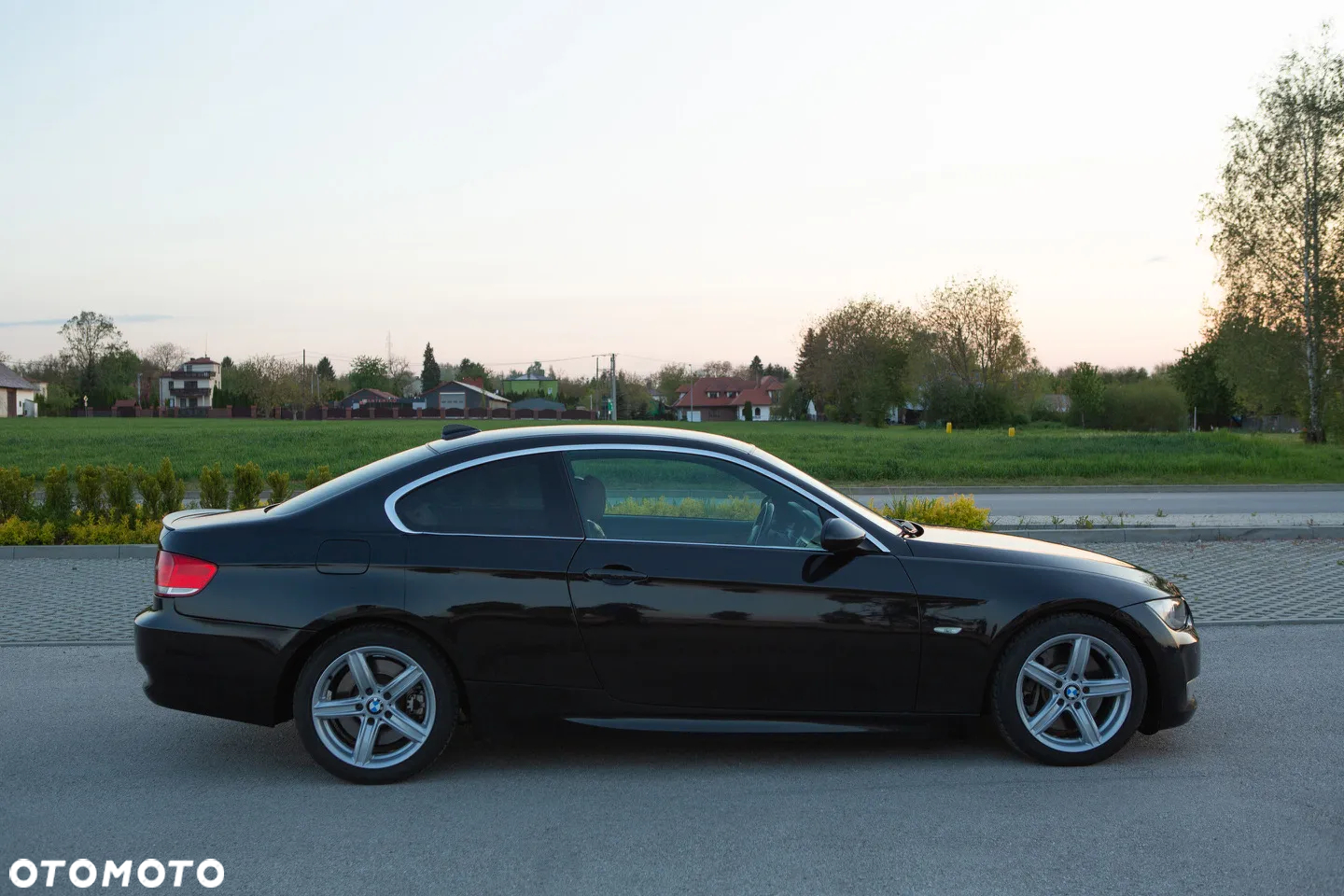 BMW Seria 3 330d xDrive - 2
