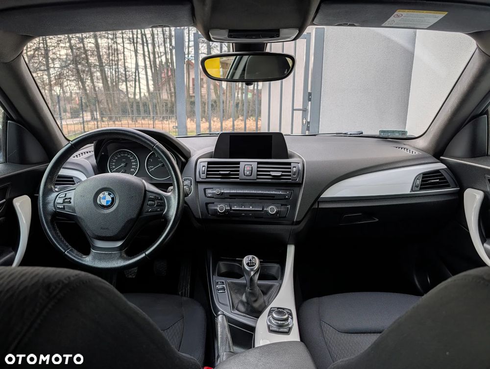 BMW Seria 1 116d - 19