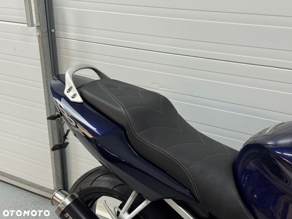 Honda CBR - 6