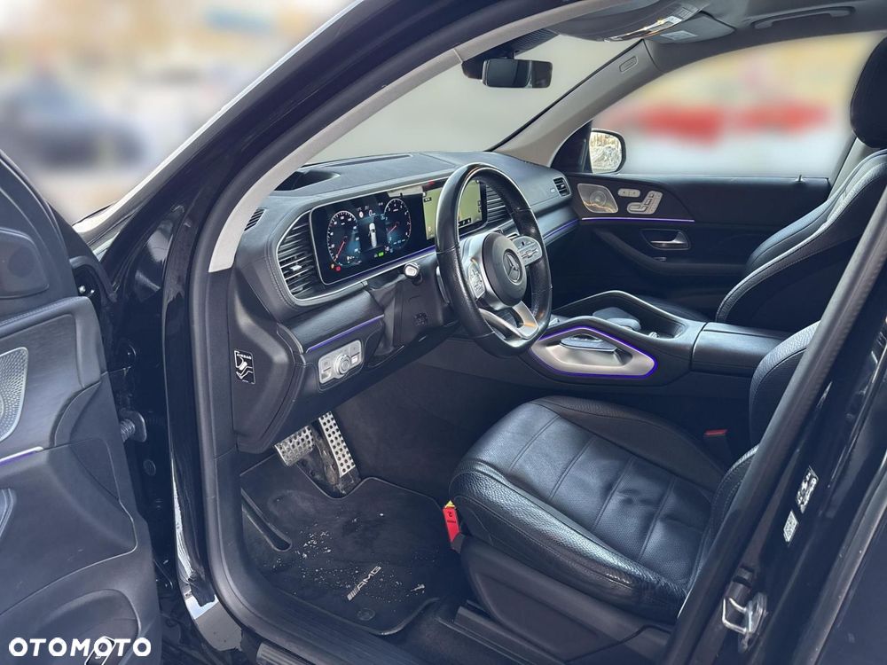 Mercedes-Benz GLS - 11