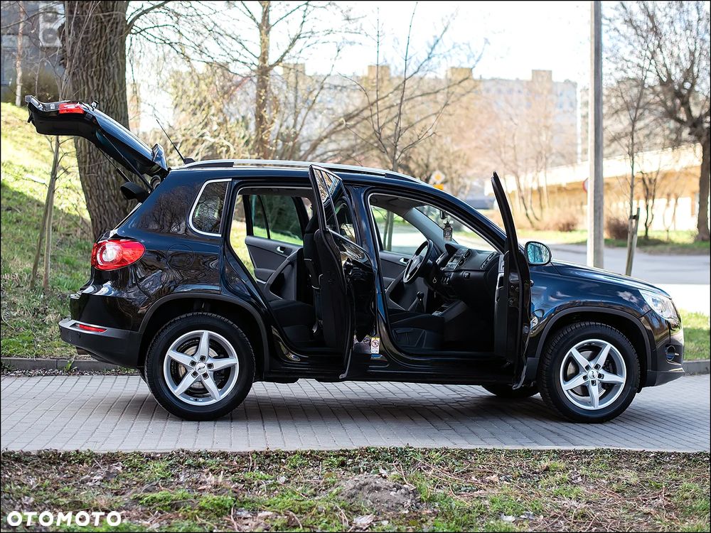 Volkswagen Tiguan - 15