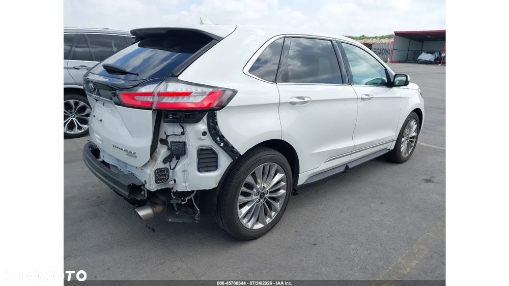 Ford Edge - 4