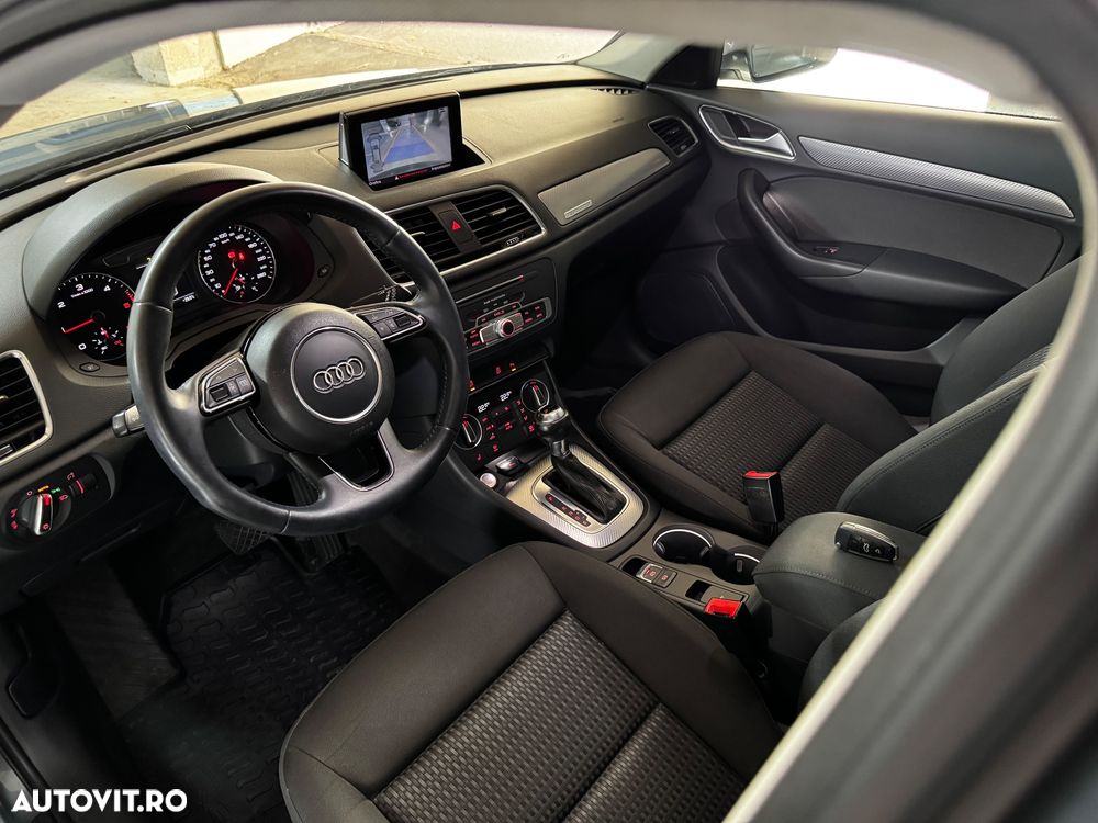Audi Q3 2.0 TDI Quattro S tronic sport - 8