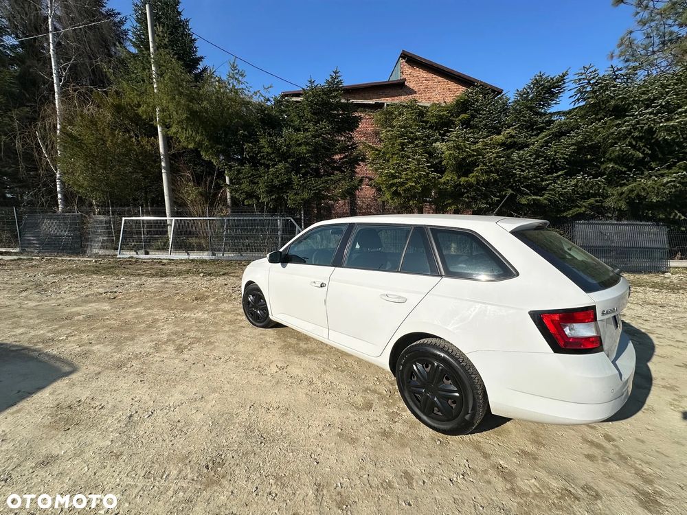 Skoda Fabia 1.4 TDI Active - 2