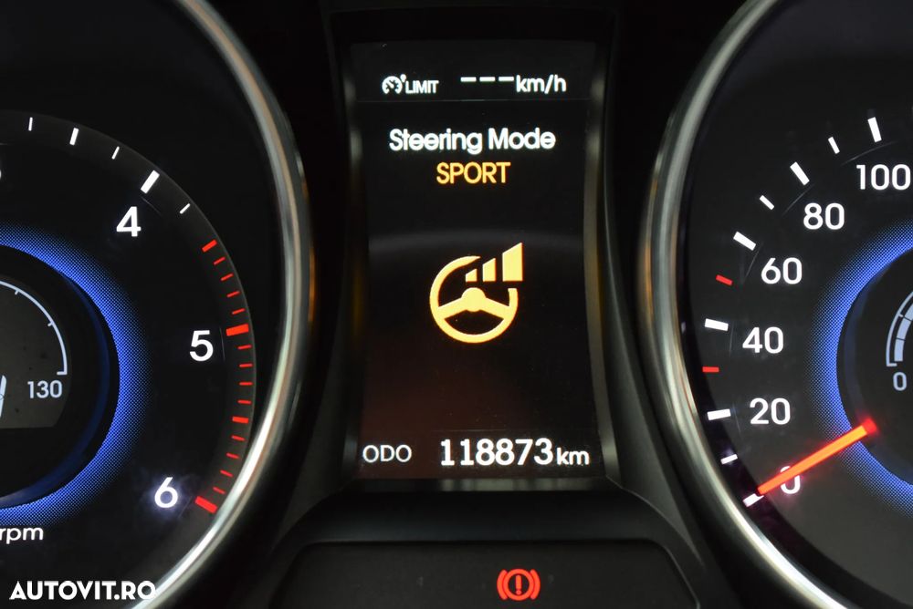Hyundai Santa Fe 2.2 CRDi 4WD Automatik Style - 17