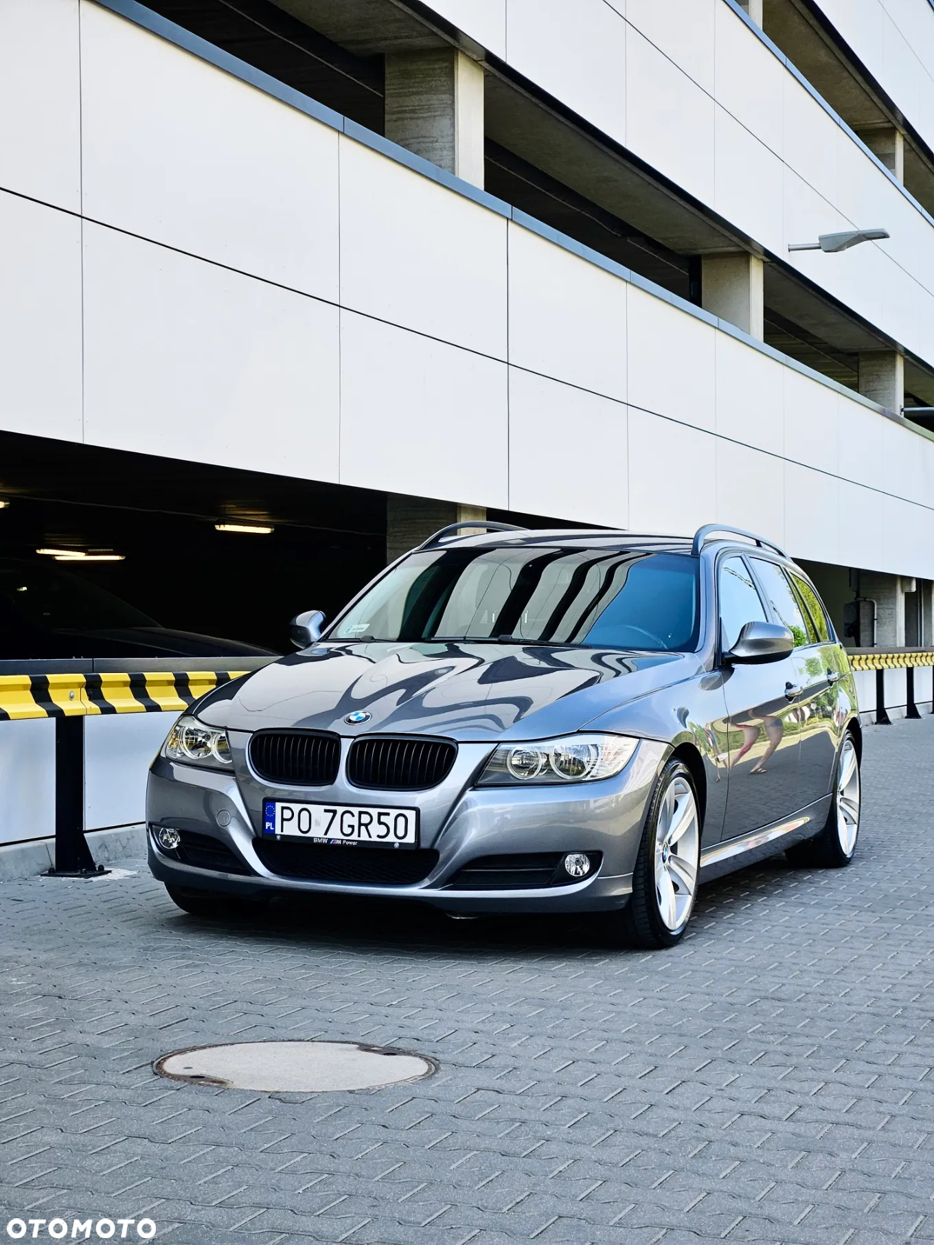 BMW Seria 3 318i - 5