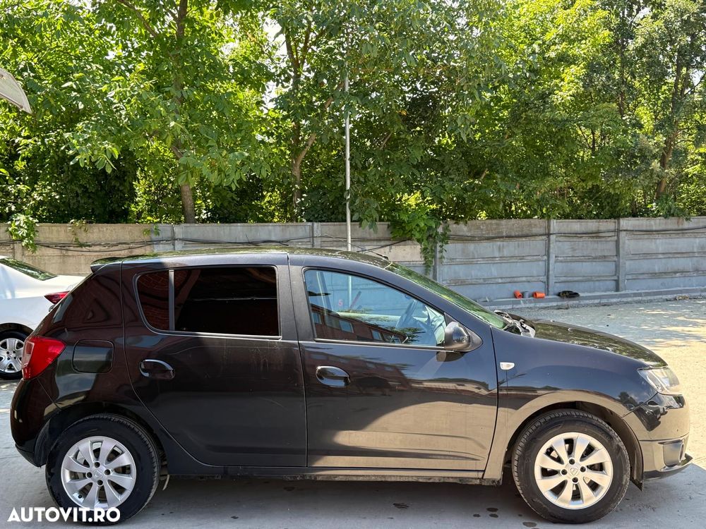 Dacia Sandero - 4