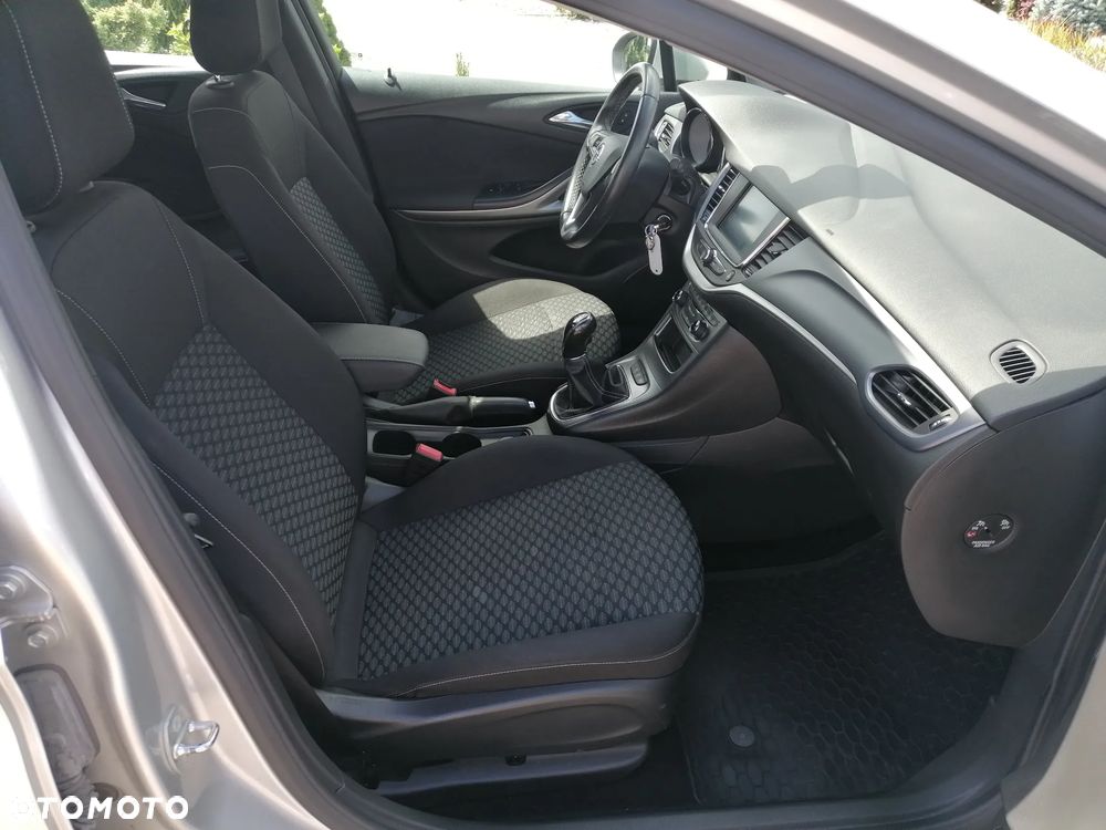 Opel Astra 1.6 CDTI Enjoy S&S - 13
