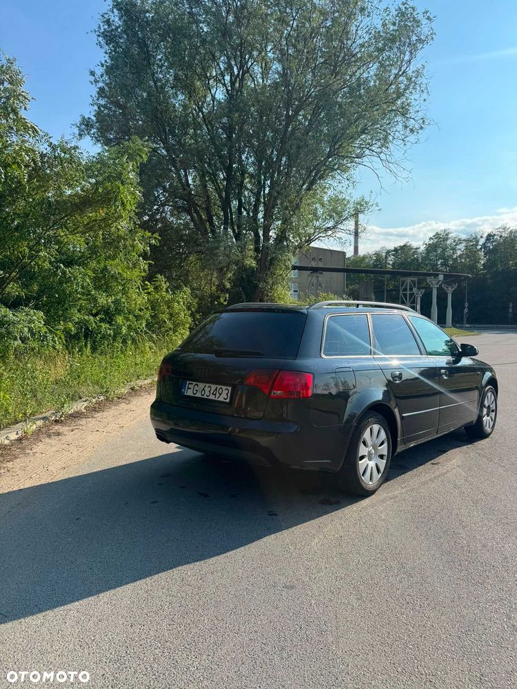 Audi A4 Avant - 2