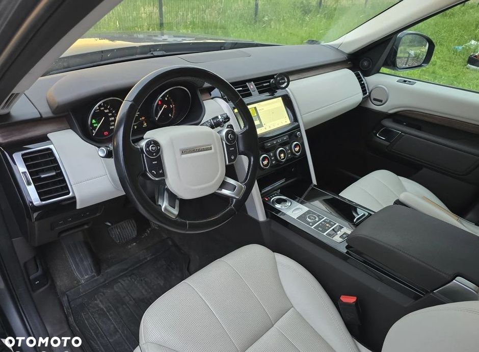 Land Rover Discovery ver-2-0-sd4-hse - 9