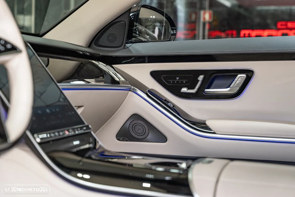 Mercedes-Benz S 580 e - 23