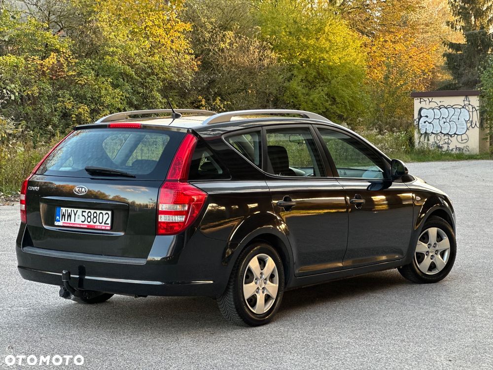 Kia Ceed 2008 photo 3