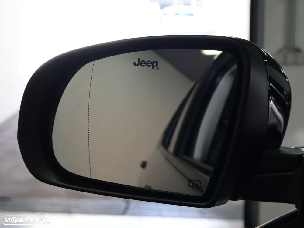 Jeep Compass 1.3 TG Limited - 26
