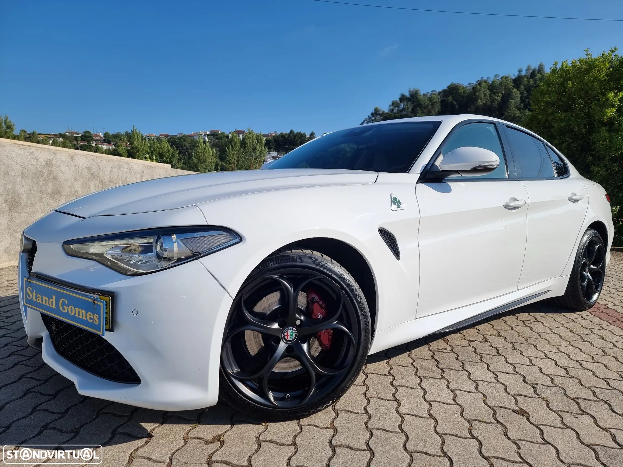 Alfa Romeo Giulia 2.0 T Veloce Q4 AT8 - 1
