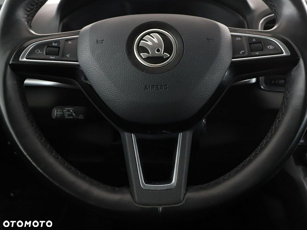 Skoda Karoq 1.6 TDI SCR DSG Style - 22