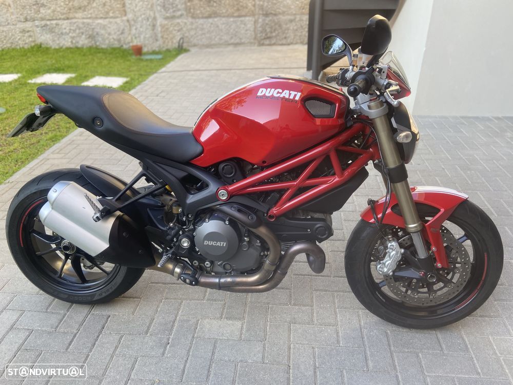 Ducati Monster 1100 evo ABS - 16