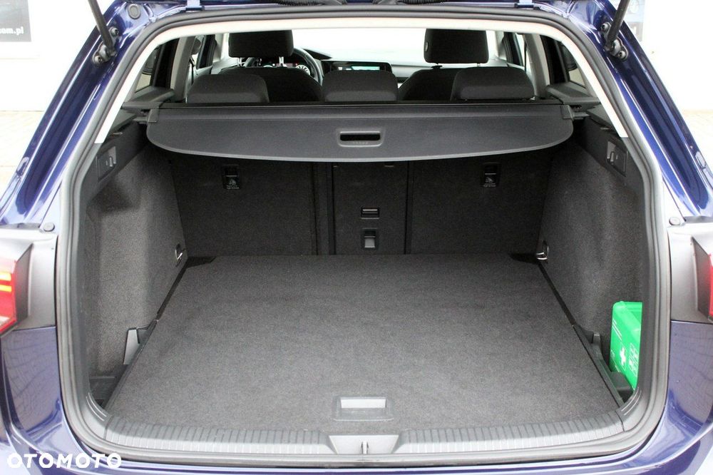 Volkswagen Golf Variant 2.0 TDI Life DSG - 8