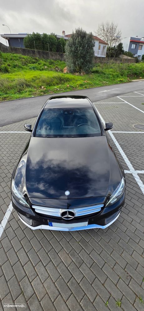 Mercedes-Benz C 300 h AMG Line - 9
