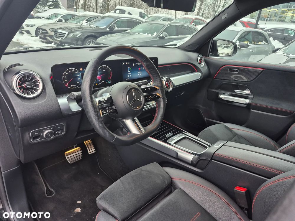 Mercedes-Benz GLB 200 AMG Line 7G-DCT - 18