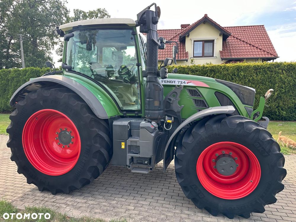 Fendt 724 S4 Vario - 6