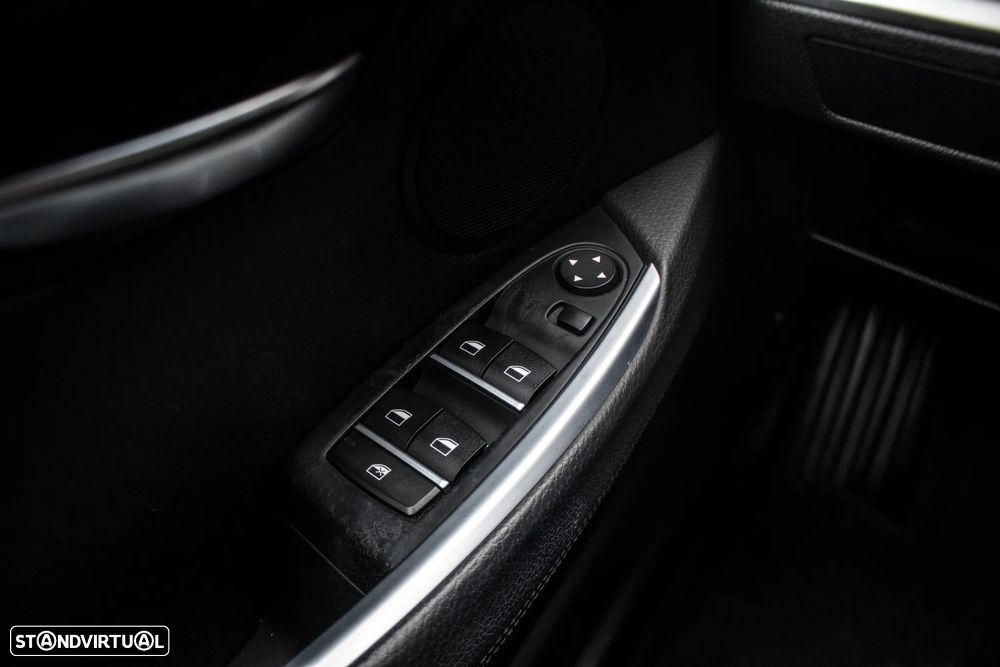 BMW 520 Gran Turismo d Line Luxury - 19